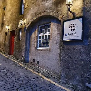 Edinb&b Edinburgh