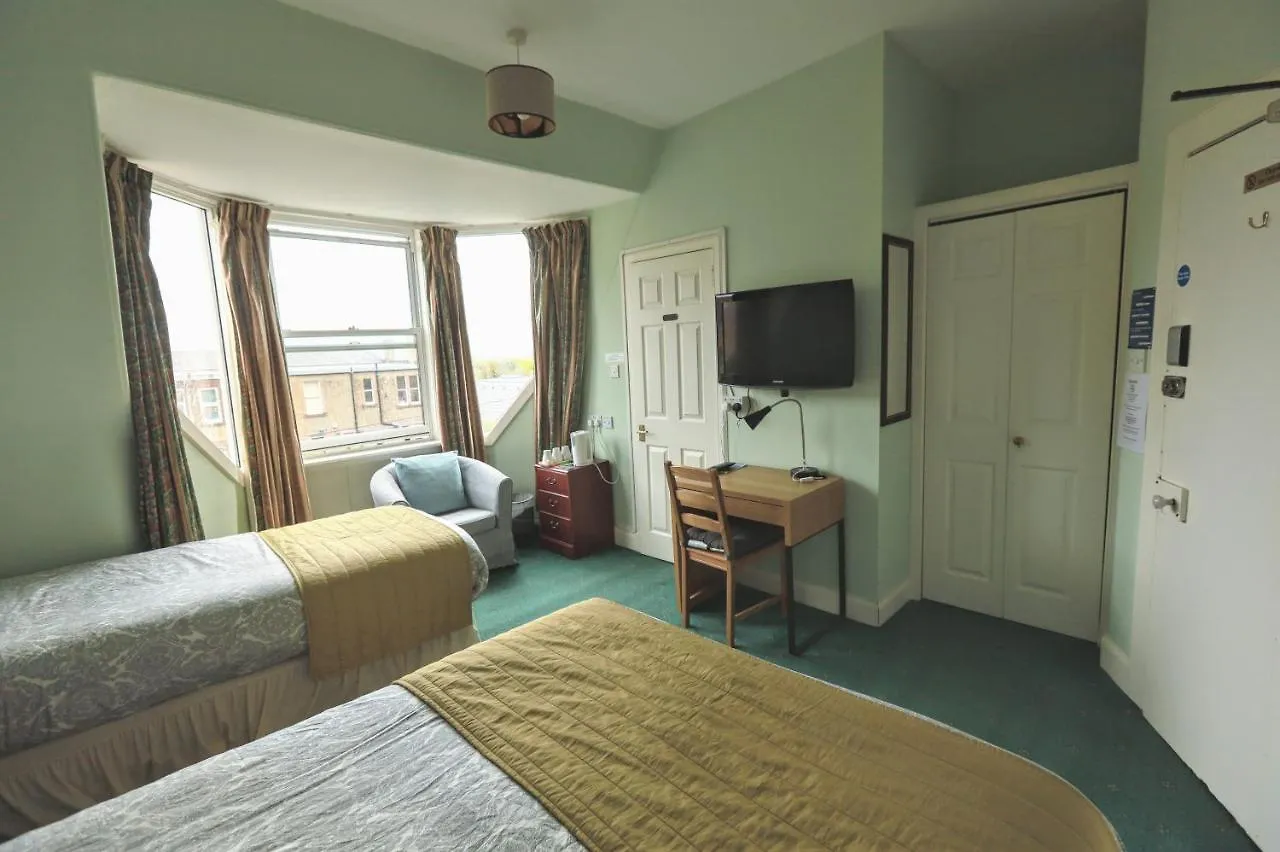 Bed & Breakfast Airdenair Guest House Edinburgh