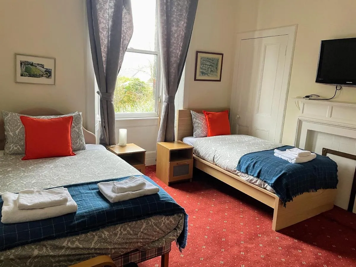 Bed & Breakfast Airdenair Guest House Edinburgh