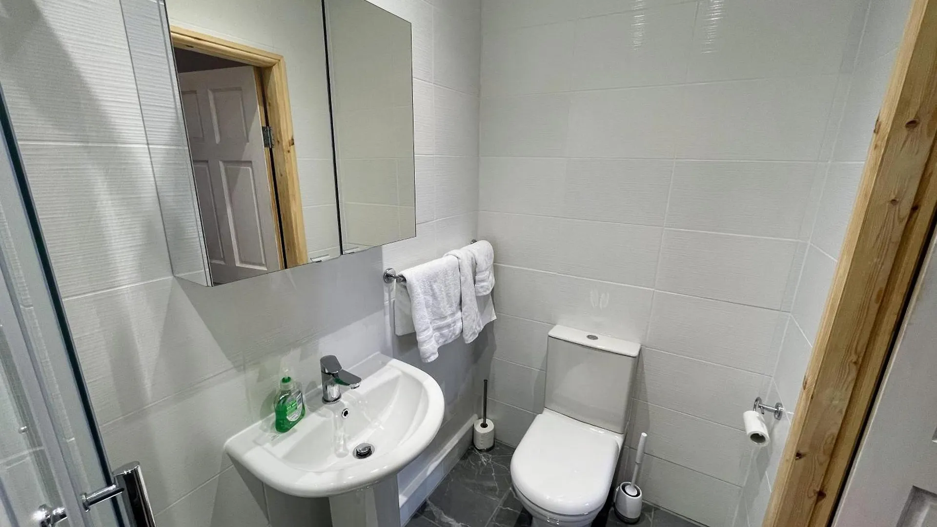 Airdenair Guest House Edinburgh Bed & Breakfast